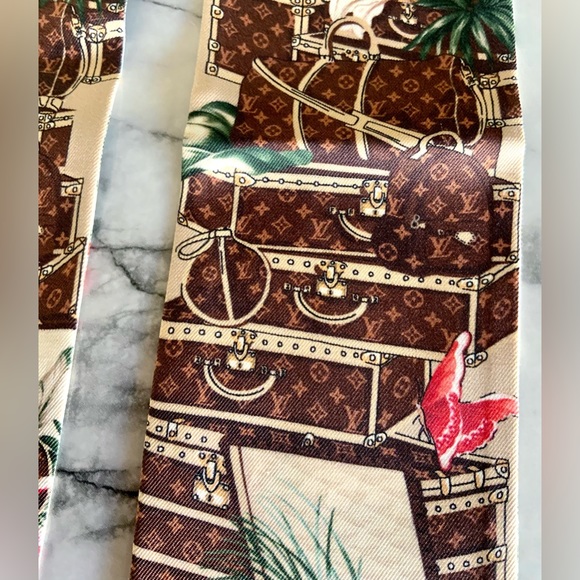 Louis Vuitton bandeau brand new - Picture 3 of 5